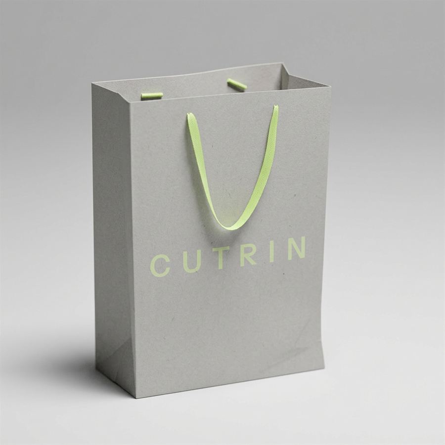 Cutrin branded packaging